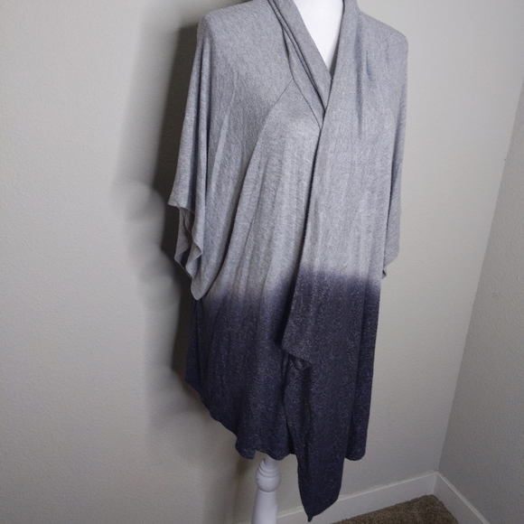 Status by Chenault Ombre Dip Dye Cardigan Sweater Grey Soft Knit Nordstrom Women - Picture 10 of 10